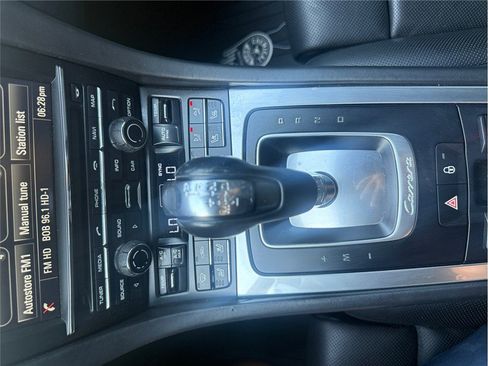 Used 2014 Porsche 911 Carrera 4S AWD/4WD image 19