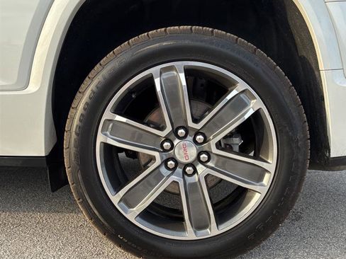 Used 2018 GMC Acadia Denali w/ Technology Package image 13