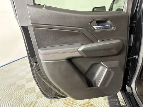 Used 2026 Chevrolet Colorado Z71 w/ Technology Package image 23