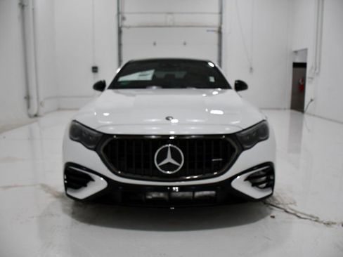 New 2026 Mercedes-Benz E 53 AMG e 4MATIC Sedan image 2