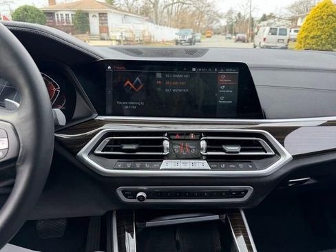 Used 2023 BMW X5 xDrive40i w/ Executive Package image 22