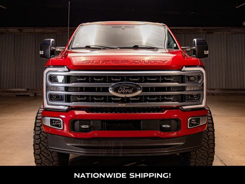 Used 2023 Ford F250 Platinum image 4