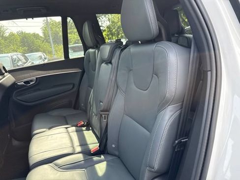 Used 2024 Volvo XC90 T8 Ultimate w/ Protection Package Premier AWD/4WD image 18