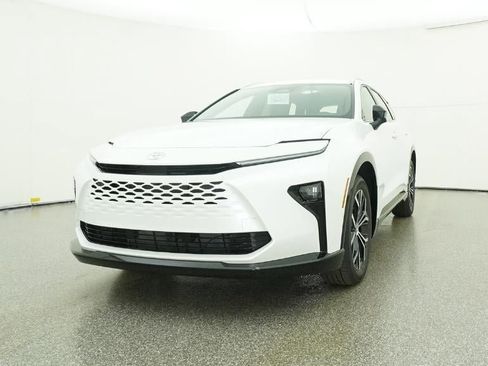 New 2026 Toyota Crown Signia image 32