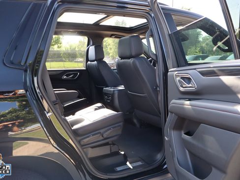 Used 2024 Chevrolet Tahoe RST w/ Luxury Package RWD image 31