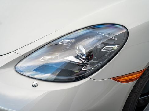 Used 2025 Porsche 718 Boxster image 27