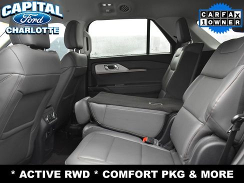 Used 2025 Ford Explorer Active w/ Active Comfort Package image 11