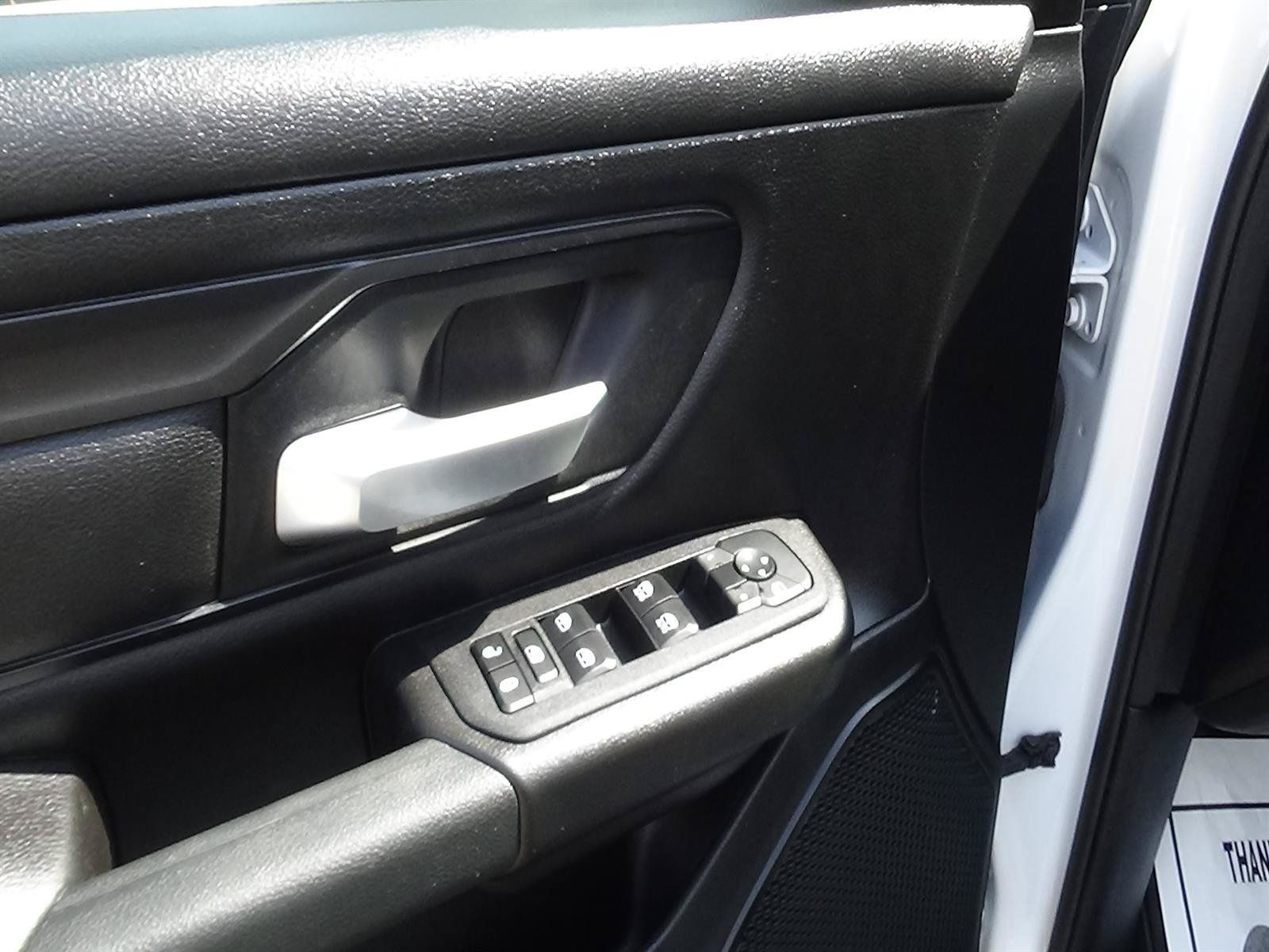 Used 2025 RAM 1500 Tradesman w/ Night Edition AWD/4WD image 15