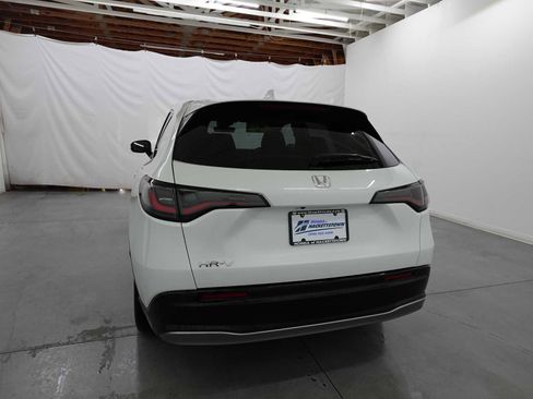Certified 2024 Honda HR-V EX-L image 7