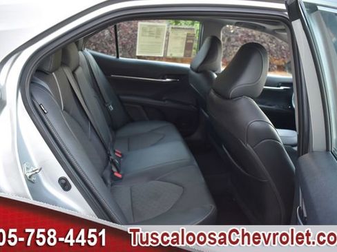 Used 2020 Toyota Camry XSE image 23