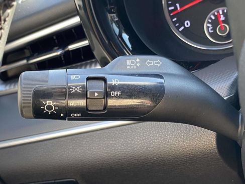 Used 2022 Kia K5 GT-Line AWD/4WD image 23