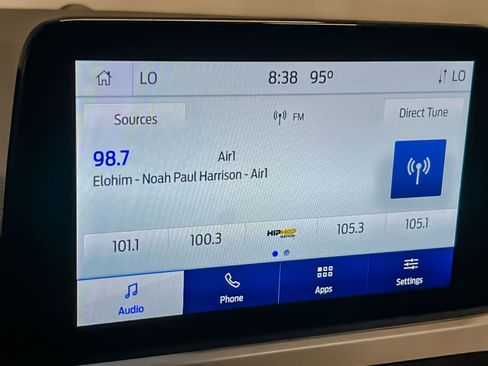 Used 2022 Ford Escape SEL image 18