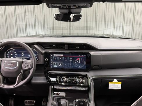 Used 2025 GMC Sierra 1500 AT4X image 37