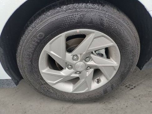 Certified 2025 Hyundai Sonata SE image 14