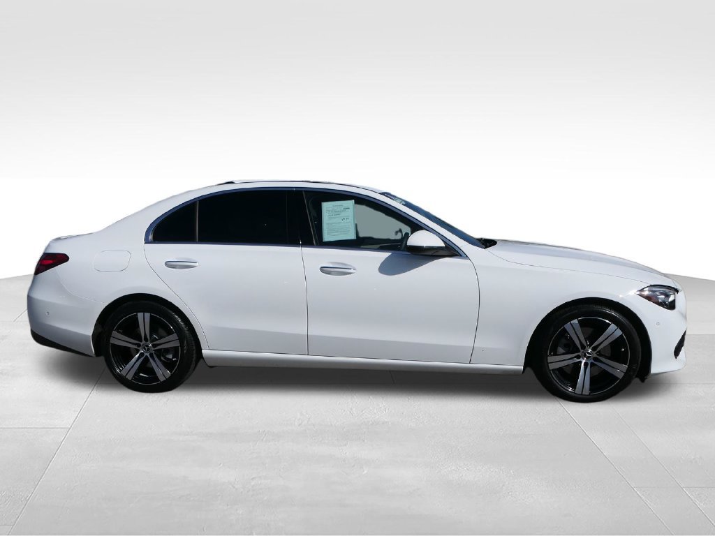 Used 2025 Mercedes-Benz C 300 Sedan image 2