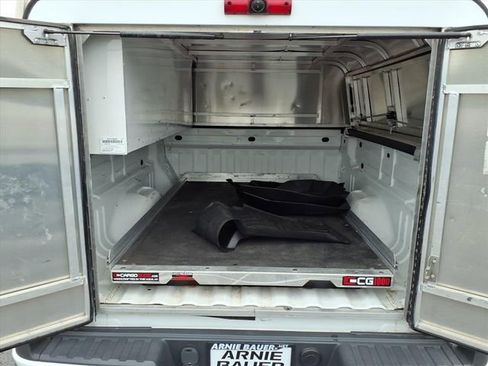 Used 2017 Chevrolet Colorado LT image 23