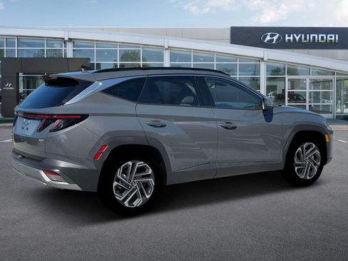 New 2026 Hyundai Tucson Limited AWD/4WD image 8