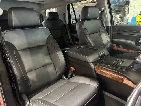 Used 2019 Chevrolet Tahoe Premier AWD/4WD image 47