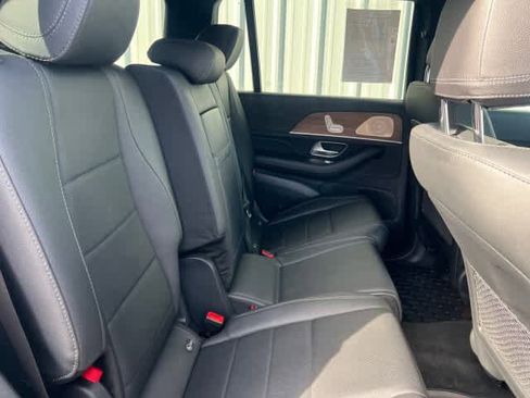 Certified 2024 Mercedes-Benz GLS 450 4MATIC image 23