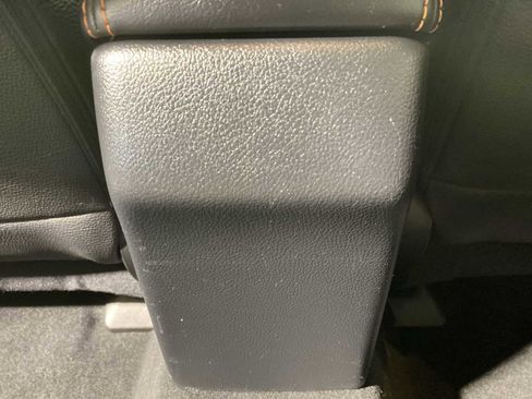 Used 2016 Subaru Crosstrek 2.0i Limited image 25