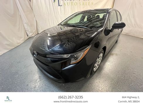 Used 2024 Toyota Corolla LE FWD image 3