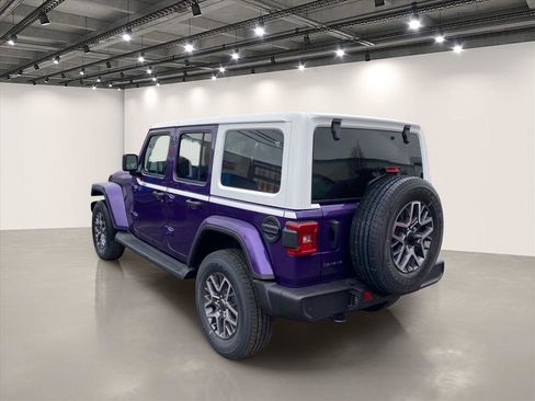 New 2026 Jeep Wrangler Unlimited Sahara w/ Whitecap Package AWD/4WD image 3
