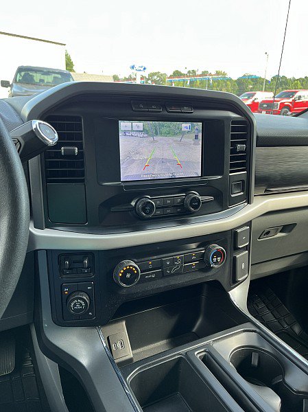 Used 2021 Ford F150 XLT AWD/4WD image 10