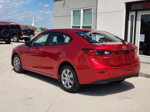 Used 2015 MAZDA MAZDA3 i Sport FWD image 4