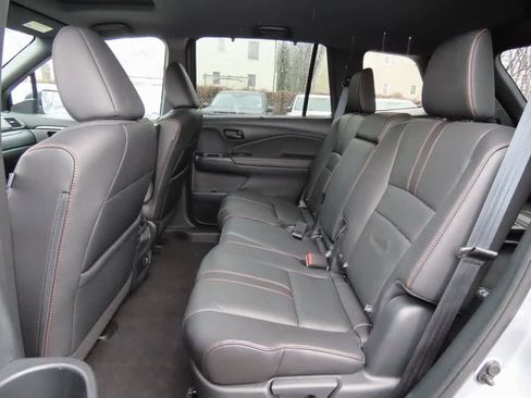 Certified 2023 Honda Passport TrailSport image 13