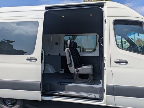 New 2025 Mercedes-Benz Sprinter 2500 image 7
