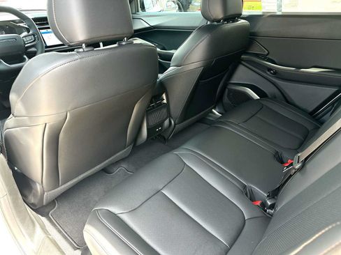 New 2026 Jeep Cherokee Limited AWD/4WD image 24