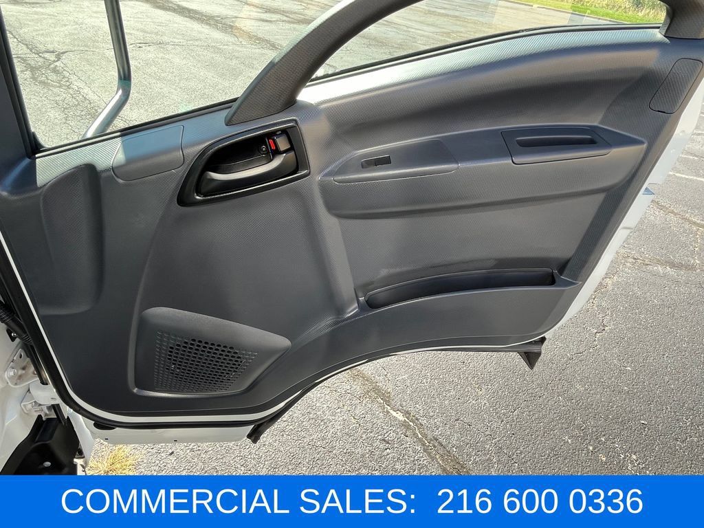 Used 2024 Isuzu NPR RWD image 25