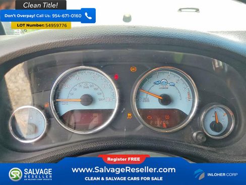 Used 2012 Jeep Wrangler Unlimited Sahara AWD/4WD image 12