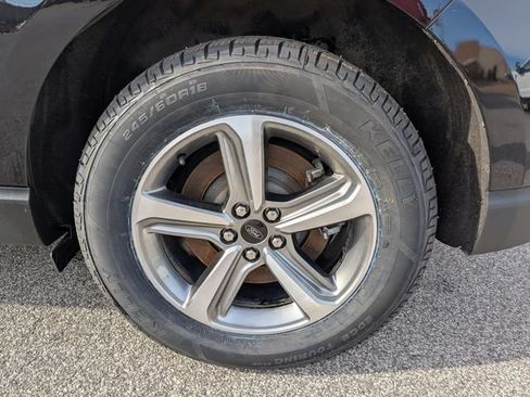 Used 2024 Ford Edge SEL w/ Convenience Package AWD/4WD image 16