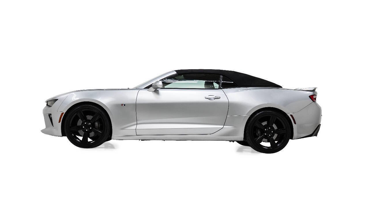 Used 2017 Chevrolet Camaro SS RWD image 6