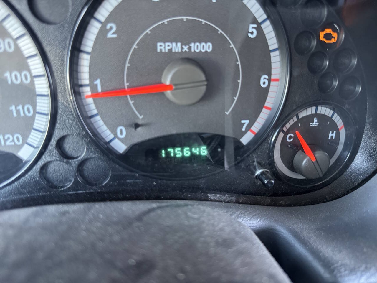 Used 2005 Jeep Liberty Sport AWD/4WD image 39