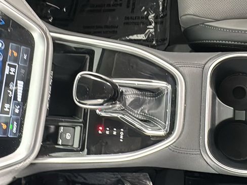 Used 2024 Subaru Outback Limited XT image 29