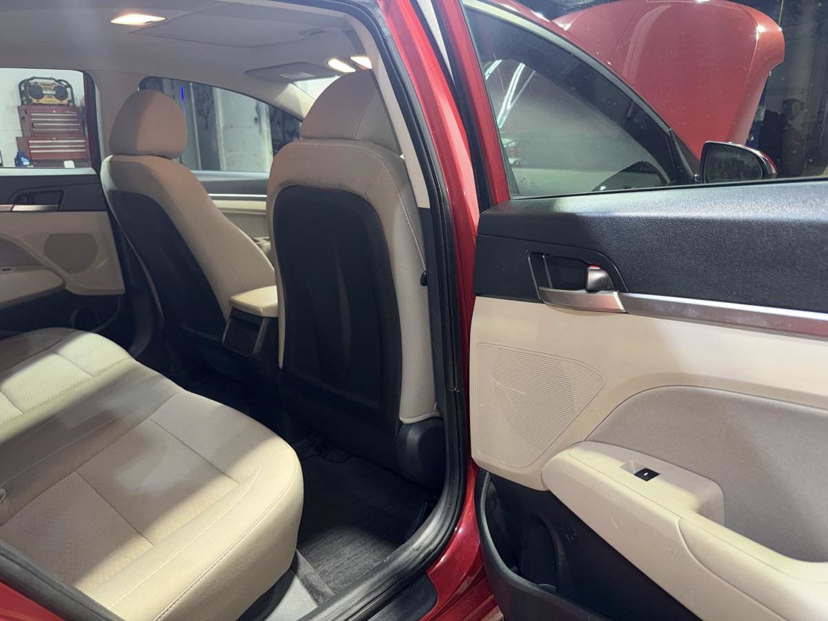 Used 2019 Hyundai Elantra Value Edition FWD image 26