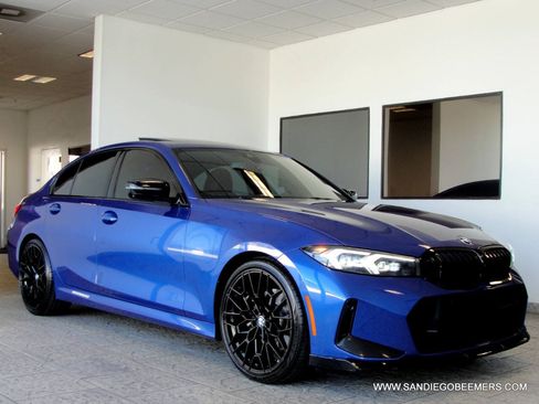 Used 2024 BMW 330i Sedan w/ M Sport Package RWD image 71