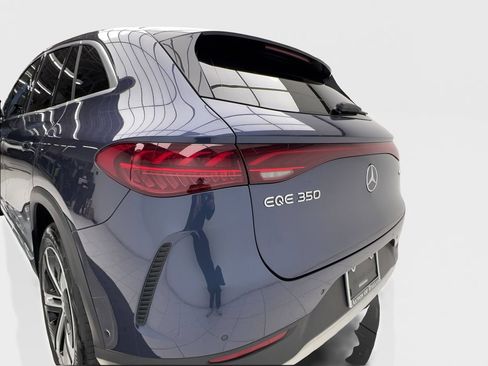 Used 2023 Mercedes-Benz EQE 350+ 4MATIC SUV image 11