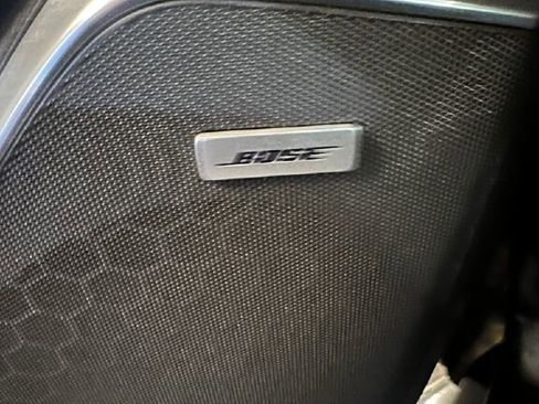 Used 2015 Cadillac Escalade ESV Luxury image 34