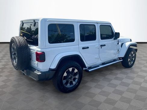 Used 2023 Jeep Wrangler Unlimited Sahara w/ LED Lighting Group AWD/4WD image 6
