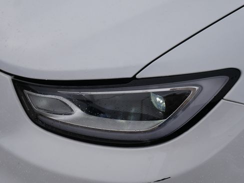 Used 2022 Chrysler Pacifica Limited w/ S Appearance Package image 16