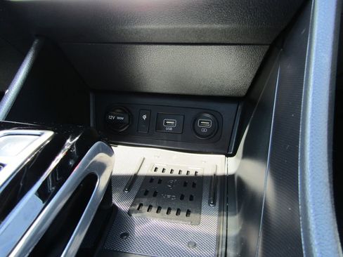 Used 2022 Hyundai Sonata Limited FWD image 34