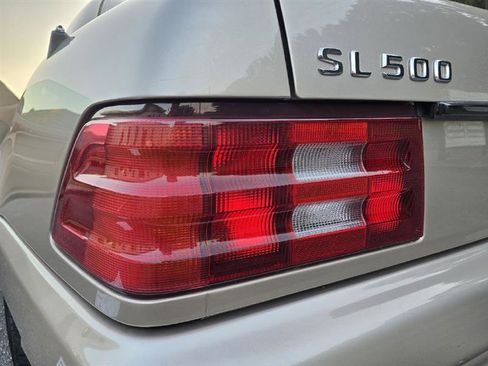 Used 2001 Mercedes-Benz SL 500 image 56