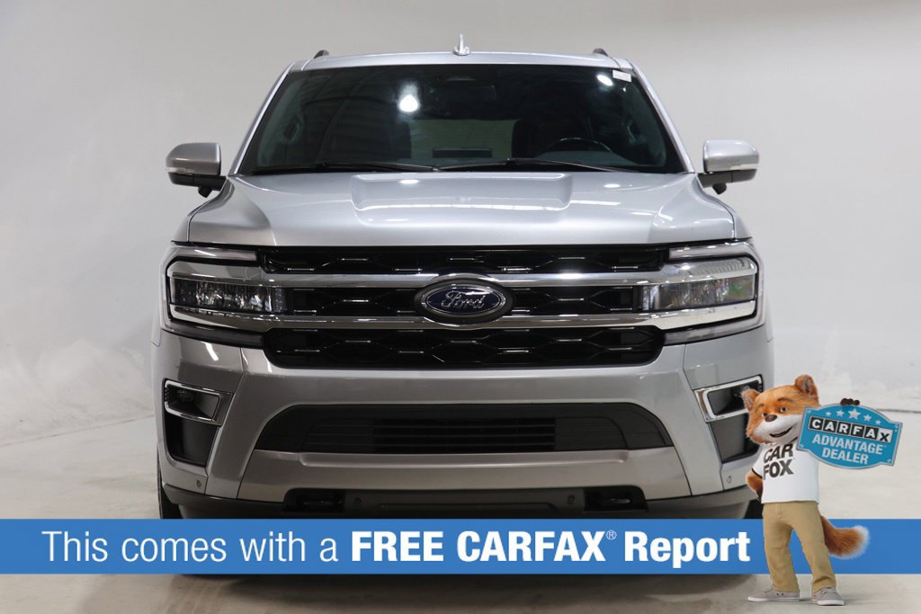 Used 2024 Ford Expedition Max Limited AWD/4WD image 2