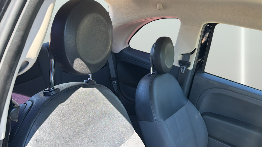 Used 2015 FIAT 500 Pop FWD image 23