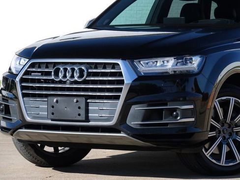 Used 2018 Audi Q7 3.0T Prestige w/ Prestige Package image 18