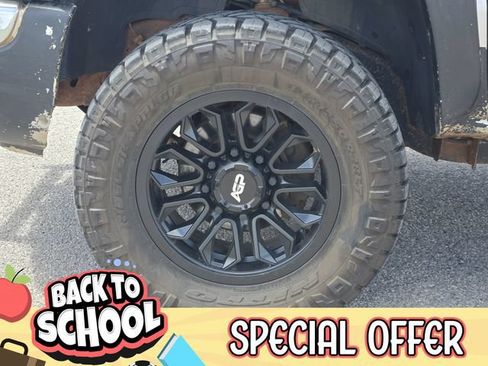 Used 2005 GMC Sierra 2500 SLE w/ Heavy-Duty Power Package AWD/4WD image 14