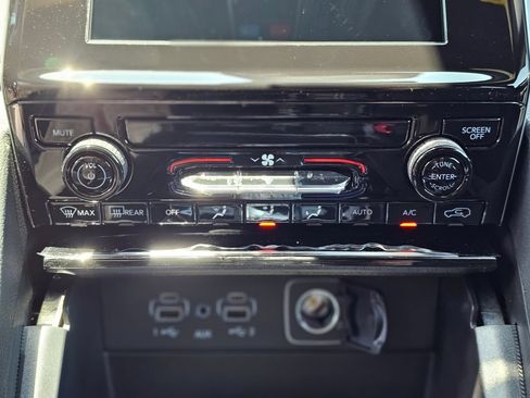 New 2026 Jeep Grand Cherokee Laredo RWD image 12